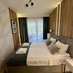 Aurum -krynica Zdroj Ul Cicha 16 12a1 Bezplatny Parking!! *