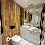 Aurum -krynica Zdroj Ul Cicha 16 12a1 Bezplatny Parking!!