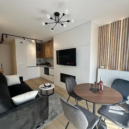 Διαμέρισμα Aurum -krynica Zdroj Ul Cicha 16 12a1 Bezplatny Parking!! Krynica Zdroj