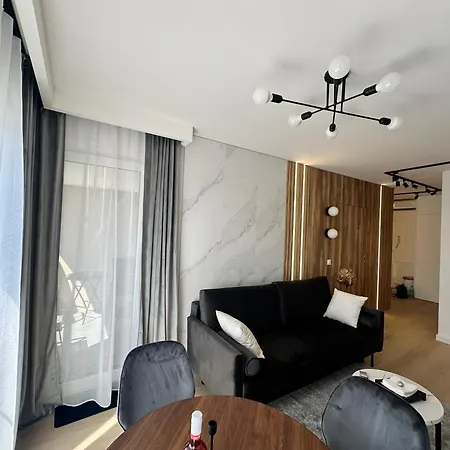 Aurum -krynica Zdroj Ul Cicha 16 12a1 Bezplatny Parking!! Krynica Zdroj