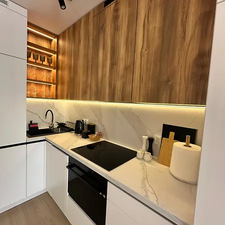 Aurum -krynica Zdroj Ul Cicha 16 12a1 Bezplatny Parking!!