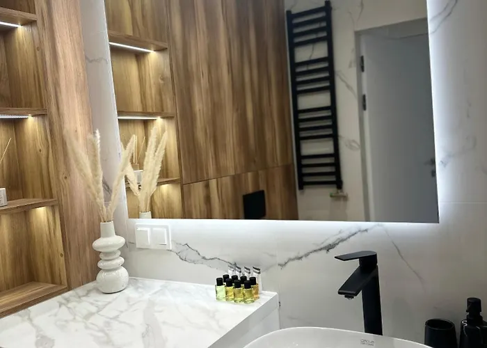 Aurum -krynica Zdroj Ul Cicha 16 12a1 Bezplatny Parking!! *