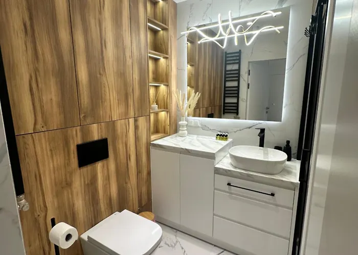 Aurum -krynica Zdroj Ul Cicha 16 12a1 Bezplatny Parking!! 克雷尼察