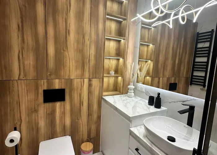 Aurum -krynica Zdroj Ul Cicha 16 12a1 Bezplatny Parking!! 公寓 克雷尼察